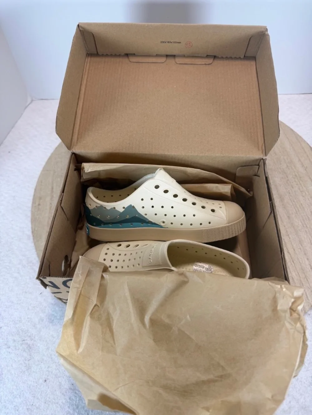 Native Jefferson Block Kids C12 Bone White Slip On Shoes New w/ Box